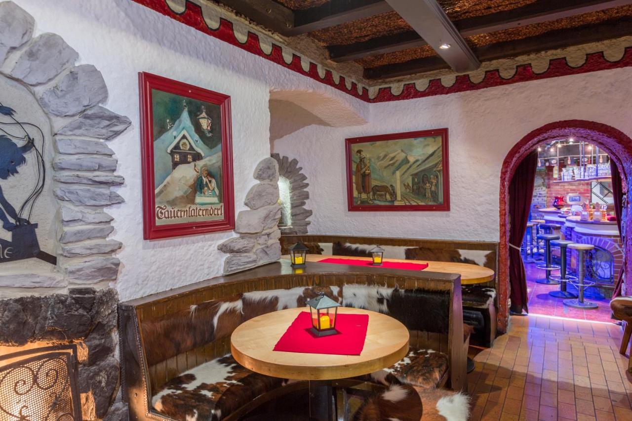 Party Hotel Taverne Obertauern Exterior foto